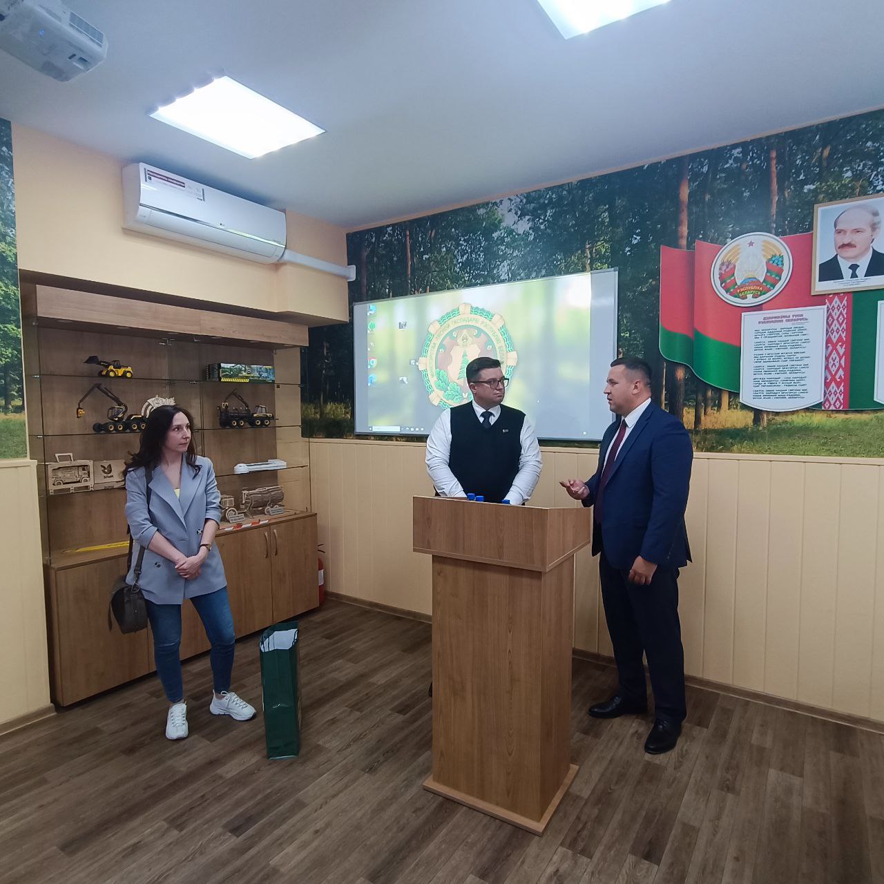 Как бороться с фейками, быть интересными для журналистов и не проиграть в информационной войне?